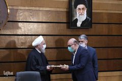 آیی تجلیل از خادمان قرآن کریم با حضور رییس جمهور