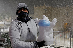 بارش کم سابقه برف در بیت المقدس