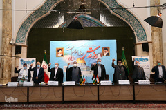 نشست «آزادی قدس نزدیک است» در مسجد امام صادق(ع)