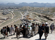 انفجار تروریستی مدرسه دخترانه سیدالشهداء در غرب کابل