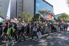 تظاهرات در ژوهانسبورگ، آفریقای جنوبی برای اعلام همبستگی با مردم مظلوم فلسطین