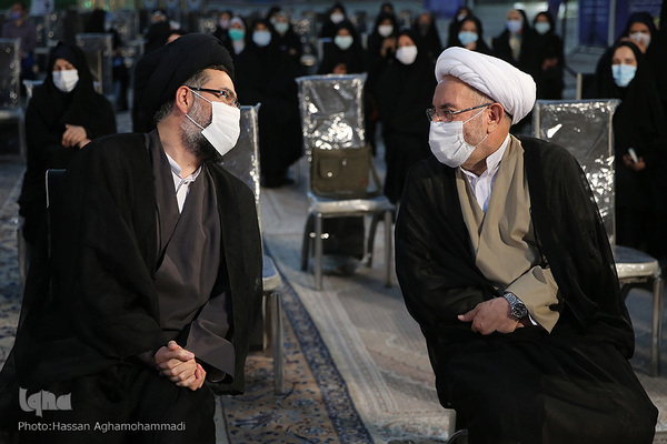 سمینار بین‌المللی «امام خمینی(ره) و دنیای معاصر» در حرم مطهر بنیانگذار جمهوری اسلامی ایران