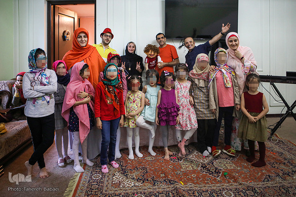 جشن روز دختر در خیریه طلیعه مهر طاها