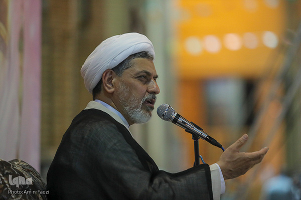 بزرگداشت حضرت احمدبن موسی شاهچراغ(ع)