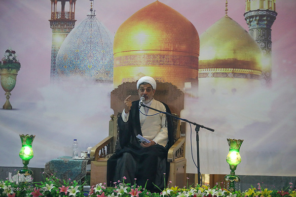 بزرگداشت حضرت احمدبن موسی شاهچراغ(ع)