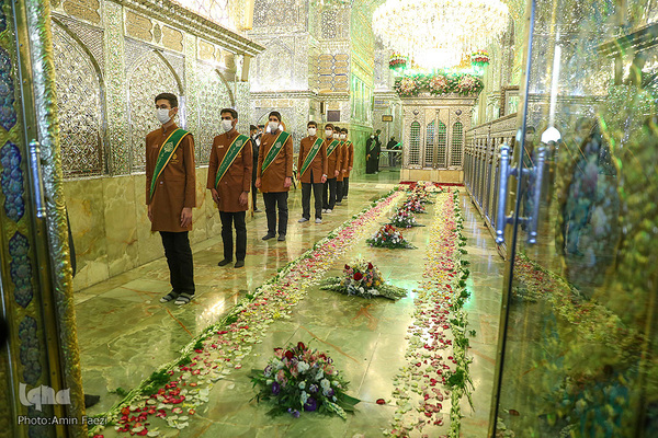 گلباران حرم مطهر امین ولایت