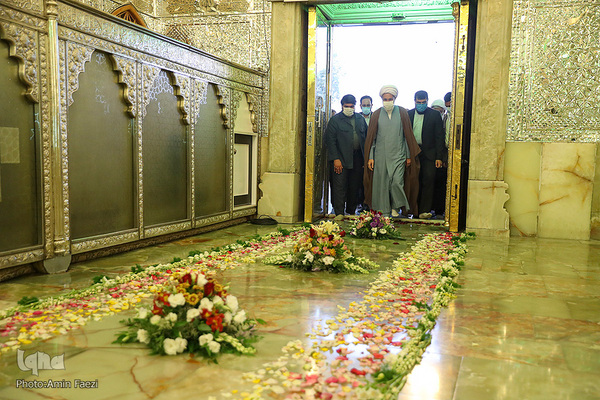 گلباران حرم مطهر امین ولایت