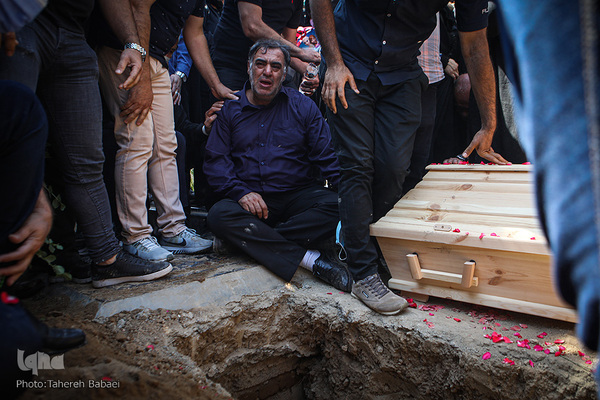 پدر مرحومه ریحانه یاسینی