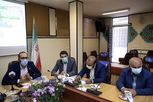 نشست نقد و بررسی اولین نمایشگاه مجازی قرآن کریم