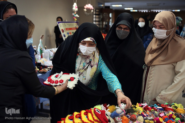 نشست «حمايت از زنان كارآفرين در دوران كرونا با تاكید بر بازار ديجیتال» در ژاپن و ایران