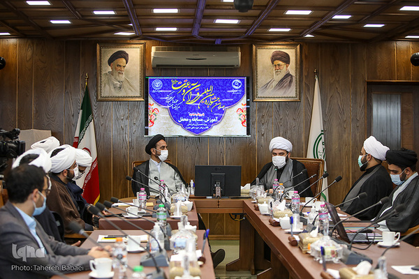 رونمایی جشنواره قرآن و عترت مرکز خدمات حوزه های علمیه کشور