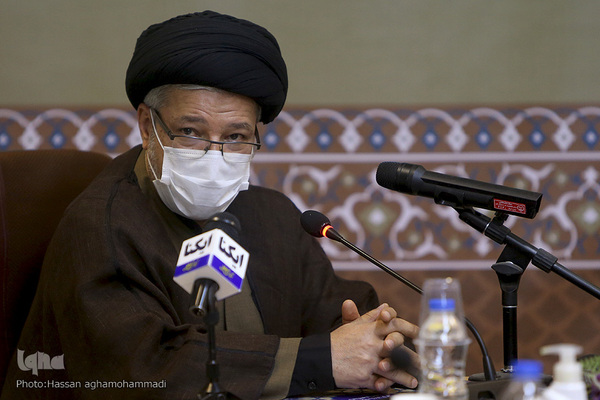 سیدسعیدرضا عاملی، دبیر شورای عالی انقلاب فرهنگی در مراسم رونمایی از ویژه نامه ارتحال آیت‌الله محمدعلی تسخیری «طلایه‌دار وحدت»