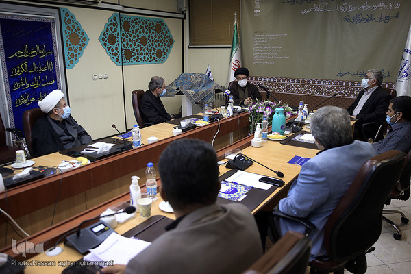 مراسم رونمایی از ویژه نامه ارتحال آیت‌الله محمدعلی تسخیری «طلایه‌دار وحدت»