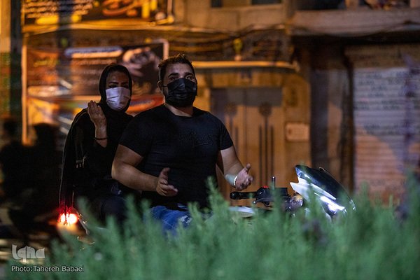 مراسم عزاداری شب چهارم محرم در محله زمزم