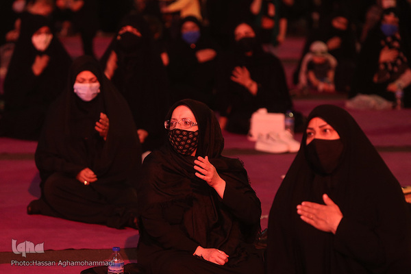 مراسم عزاداری شب پنجم محرم در میدان فلسطین