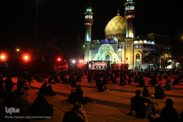 مراسم عزاداری شب پنجم محرم در میدان فلسطین