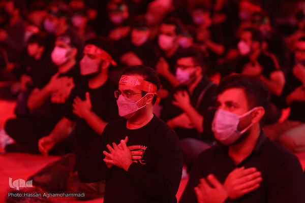 مراسم سوگواری شب هشتم محرم در آستان مقدس امامزاده صالح(ع) تجریش