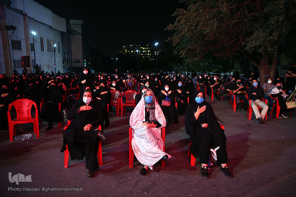 مراسم سوگواری شب هشتم محرم در آستان مقدس امامزاده صالح(ع) تجریش