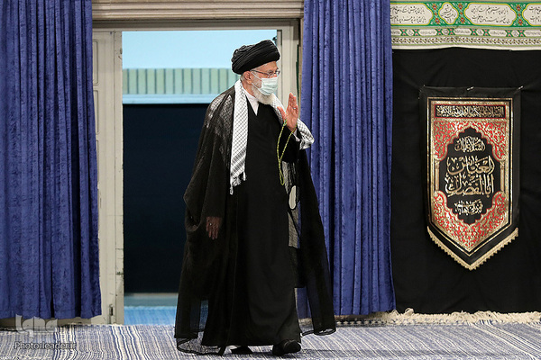 مراسم عزادای شب تاسوعا در حسینیه امام خمینی(ره)