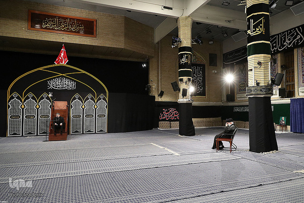 مراسم عزادای شب تاسوعا در حسینیه امام خمینی(ره)