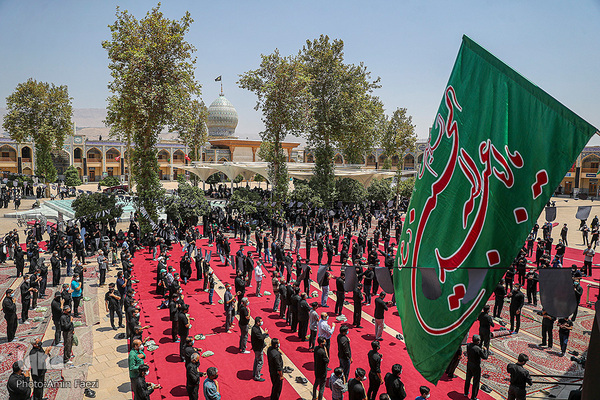 عزاداری روز تاسوعا در حرم مطهر شاهچراغ (ع)