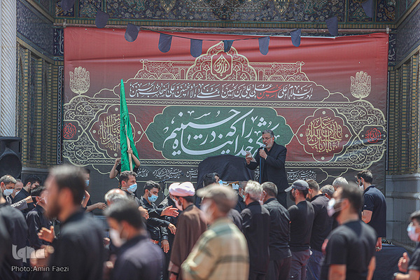 عزاداری روز تاسوعا در حرم مطهر شاهچراغ (ع)