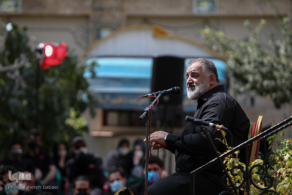 مراسم ظهر تاسوعا در خانه مداحان