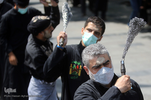 مراسم عزاداری ظهر تاسوعای حسینی در چهارراه گلوبندک