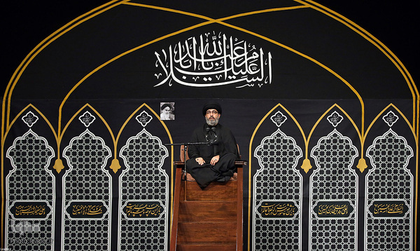 مراسم عزاداری شب عاشورای حسینی در حسینیه امام خمینی(ره)