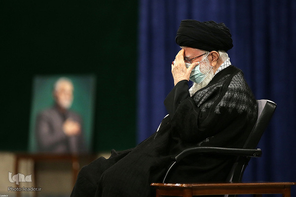 مراسم عزاداری شب عاشورای حسینی در حسینیه امام خمینی(ره)