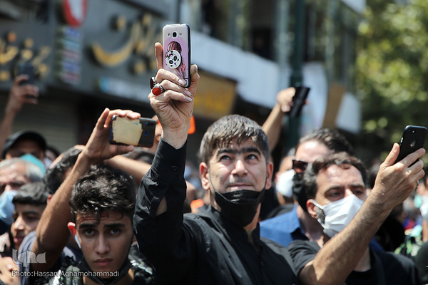 آئین خیمه سوزان ظهر عاشورا در بازار تهران