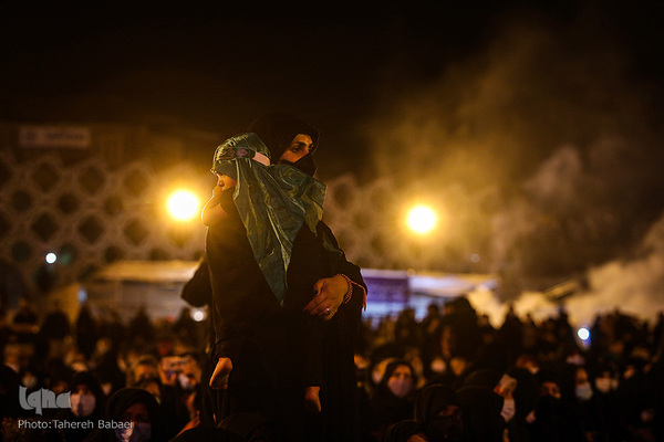 بزرگ‌ترین سفره نذری «حضرت رقیه (س)» در میدان امام حسین(ع)