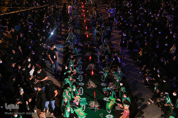 بزرگ‌ترین سفره نذری «حضرت رقیه (س)» در میدان امام حسین(ع)