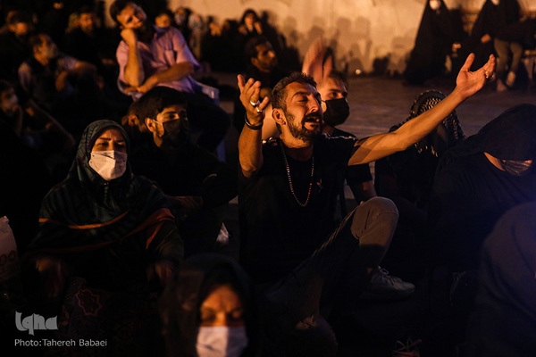 بزرگ‌ترین سفره نذری «حضرت رقیه (س)» در میدان امام حسین(ع)