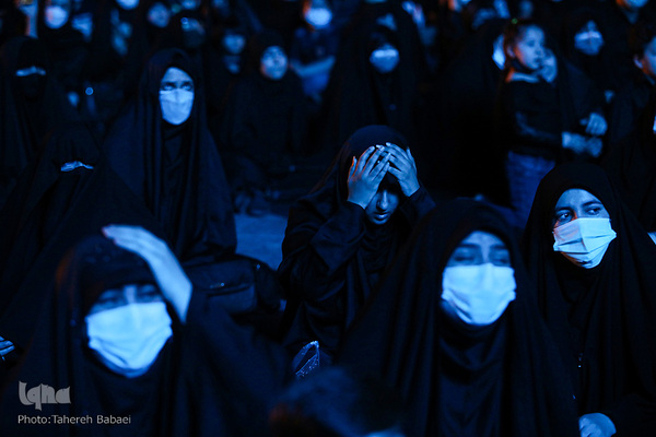 بزرگ‌ترین سفره نذری «حضرت رقیه (س)» در میدان امام حسین(ع)