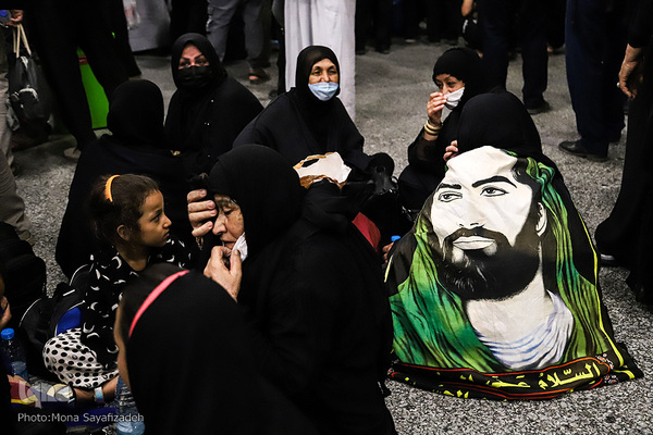 ازدحام زائرین اربعین در پشت مرز بسته شلمچه