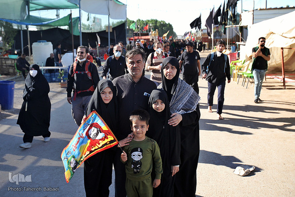 زائرین پیاده روی اربعین حسینی
