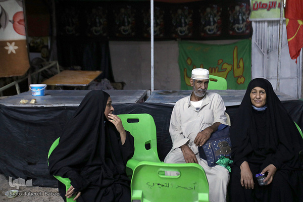 خادمین زائرین پیاده روی اربعین حسینی