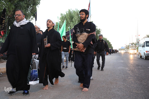 خادمین زائرین پیاده روی اربعین حسینی