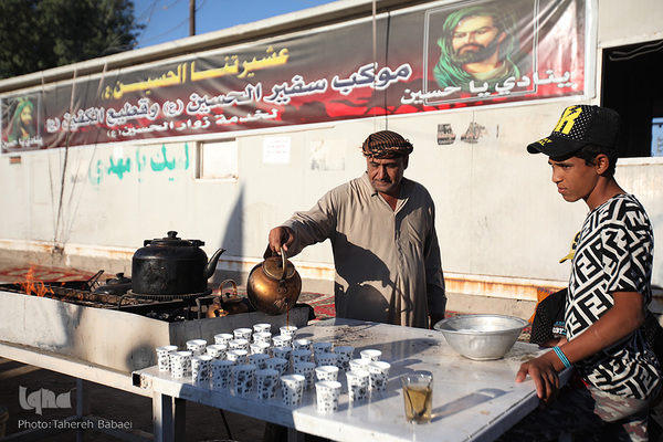 خادمین زائرین پیاده روی اربعین حسینی