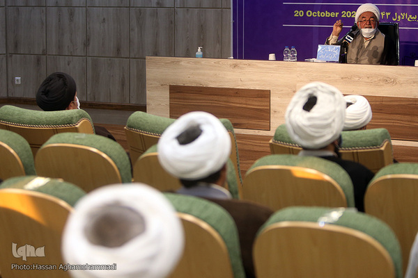 سمینار بین‌المللی «الزامات وحدت اسلامی در جهان معاصر»