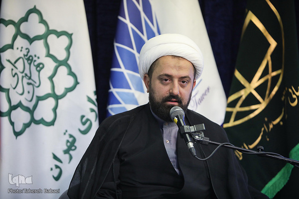 بازدید میهمانان کنفرانس وحدت اسلامی از برج میلاد