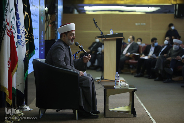 بازدید میهمانان کنفرانس وحدت اسلامی از برج میلاد