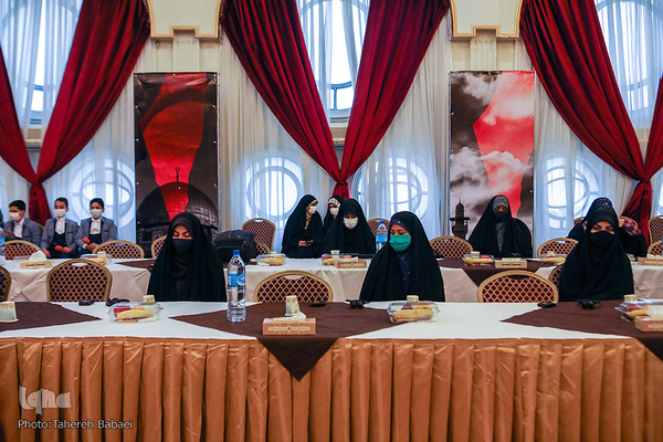 افتتاح کارگاه بین المللی پوستر وحدت