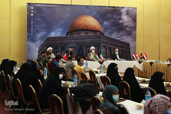 افتتاح کارگاه بین المللی پوستر وحدت