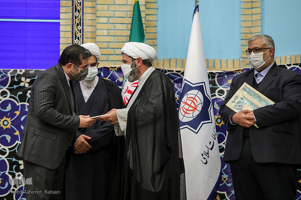 آیین تکریم و معارفه ابوذر ابراهیمی ترکمان و حجت‌الاسلام و المسلمین محمدمهدی ایمانی‌پور