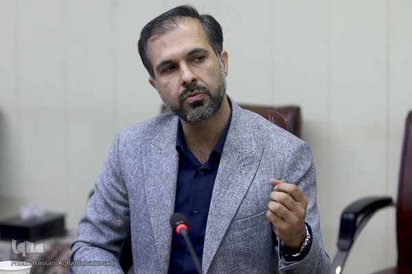  علیرضا مقدم، رئیس پژوهشکده مطالعات منطقه‌ای جامعه المصطفی العالمیه