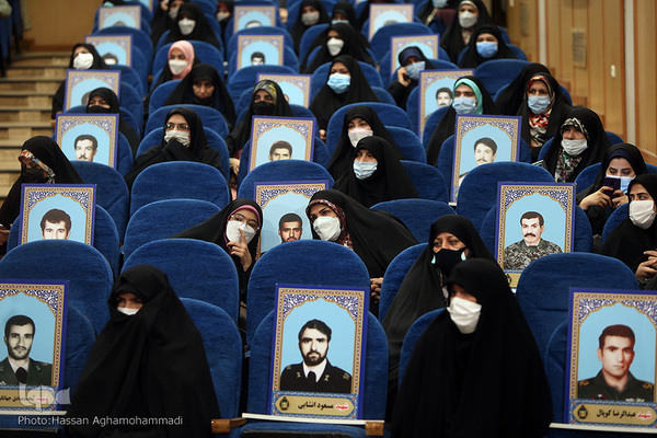 مراسم اختتامیه سیزدهمین دوره مسابقات قرآن بانوان شاغل و سومین دوره همسران کارکنان نیروهای مسلح