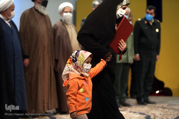 مراسم اختتامیه سیزدهمین دوره مسابقات قرآن بانوان شاغل و سومین دوره همسران کارکنان نیروهای مسلح