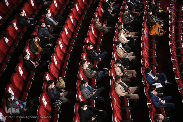 اولین شب مرحله نهایی چهل و چهارمین دوره مسابقات سراسری قرآن کریم